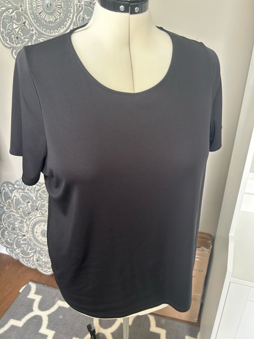 Coldwater Creek Black Short Sleeve Crewneck Tee
